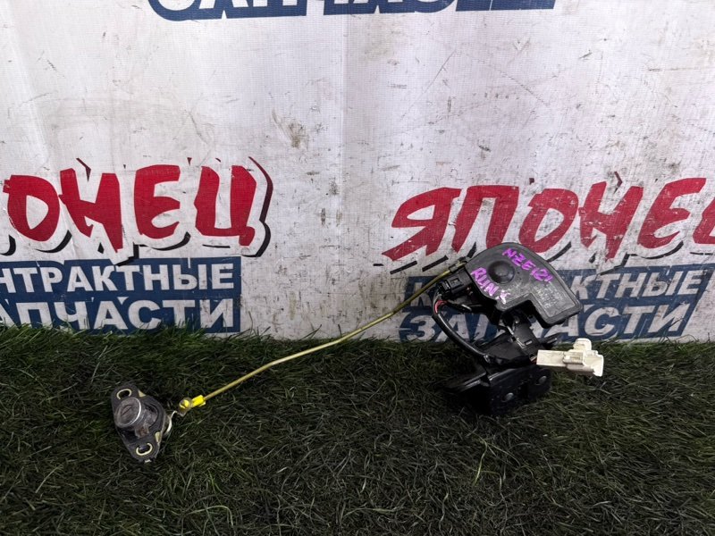 Замок багажника TOYOTA COROLLA RUNX NZE121 1NZ-FE (б/у)