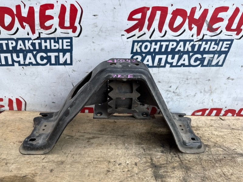 Балка под кпп TOYOTA LITE ACE KR42 7K-E задняя (б/у)