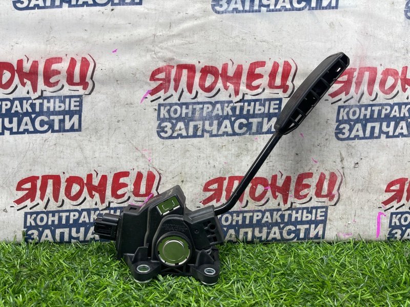 Педаль газа HONDA FREED GB3 L15A (б/у)
