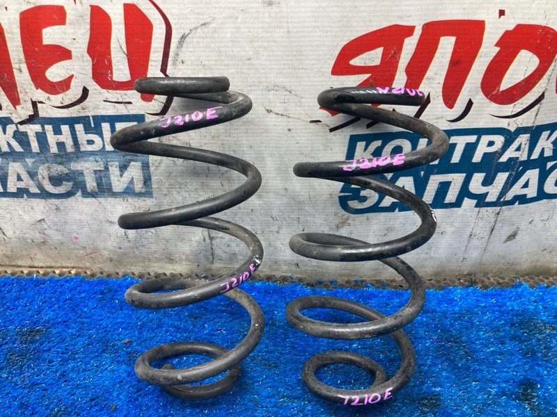 Пружина TOYOTA RUSH J210E 3SZ-VE задняя (б/у)