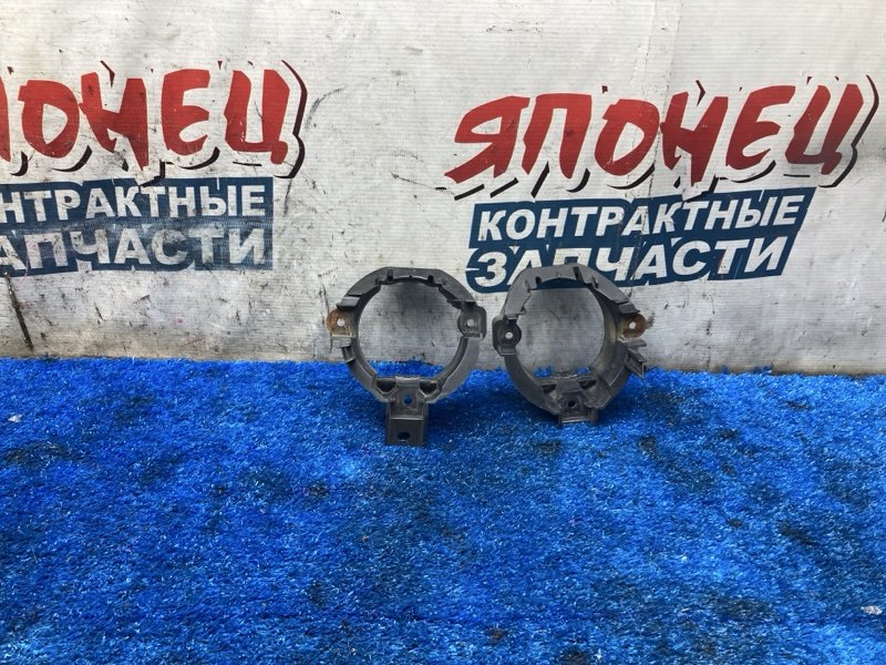 Крепление противотуманной фары TOYOTA MARK X ZIO ANA10 2AZ-FE (б/у)