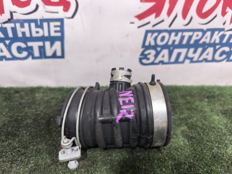 Патрубок воздушного фильтра NISSAN NOTE NE12 HR12DE (б/у)