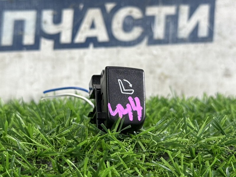 Кнопка регулировки сидений SUBARU LEVORG VM4 FB16E (б/у)