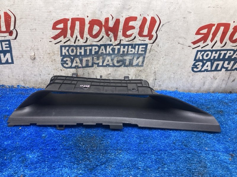 Консоль панели приборов TOYOTA AQUA NHP10 1NZ-FXE 2012 (б/у)