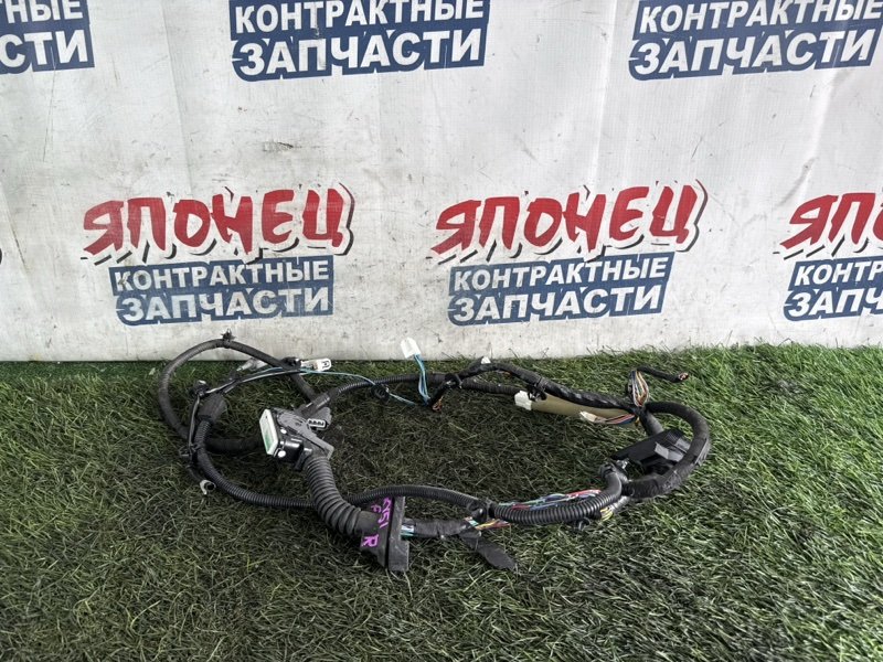 Проводка двери NISSAN FUGA KY51 VQ37VHR передняя правая (б/у)