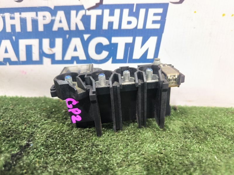 Блок предохранителей аккумулятора HONDA FIT SHUTTLE GP2 LDA (б/у)