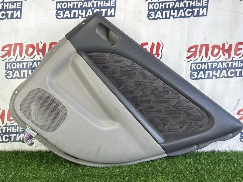 Обшивка двери TOYOTA CALDINA ST210 3S-FE задняя правая (б/у)