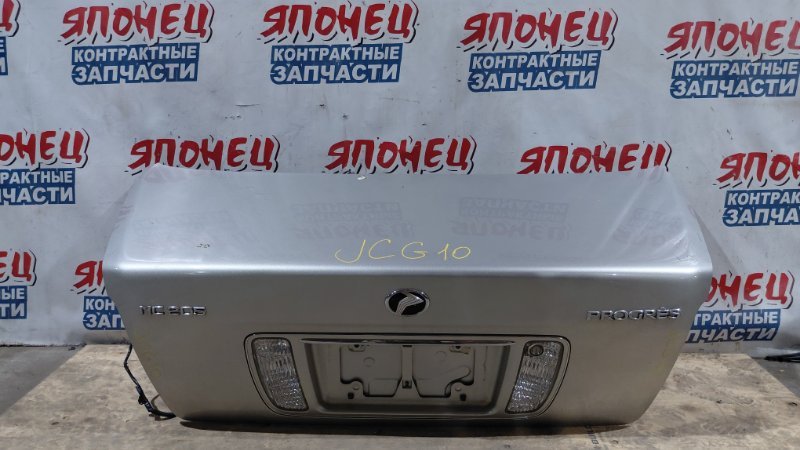 Крышка багажника TOYOTA PROGRES JCG10 1JZ-GE 2000 (б/у)