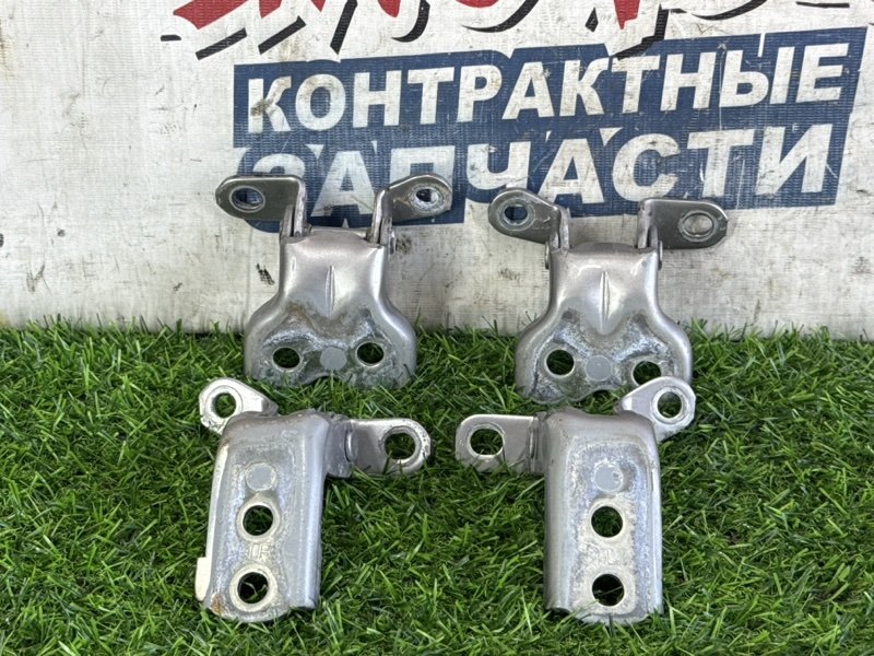 Петля двери TOYOTA WISH ZNE14 1ZZ-FE передняя (б/у)