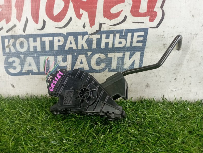 Педаль газа TOYOTA CROWN GRS181 4GR-FSE (б/у)