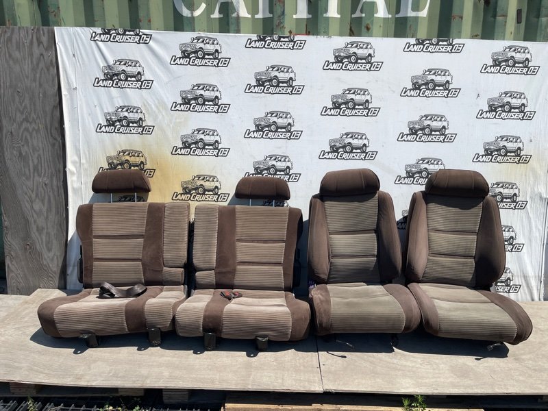 Сиденья комплект TOYOTA LAND CRUISER FZJ80 1FZ-FE (б/у)