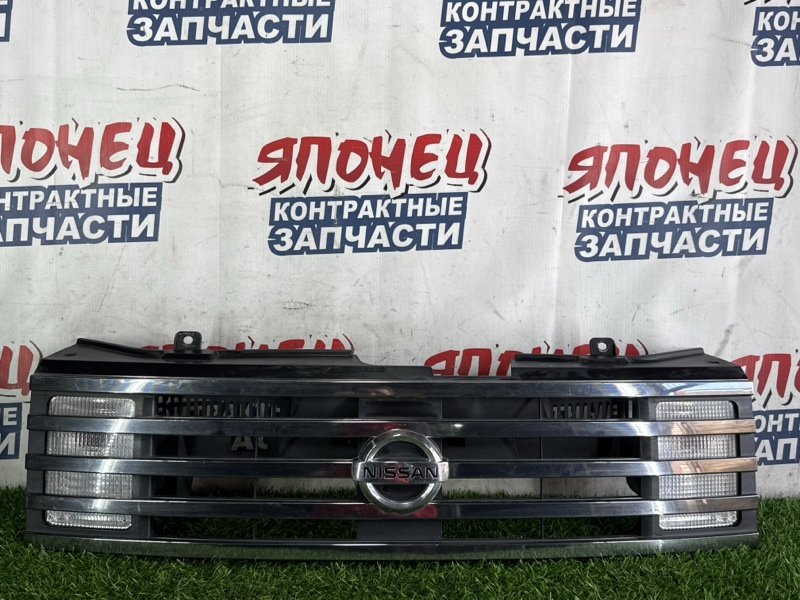 Решетка радиатора NISSAN CUBE BGZ11 CR14DE (б/у)