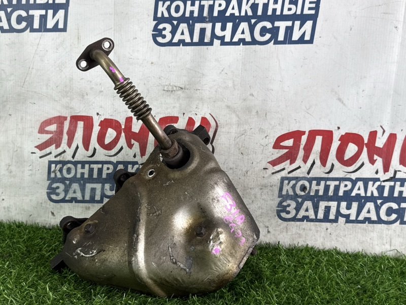 Коллектор выпускной MITSUBISHI DIAMANTE F31A 6G73 правый (б/у)