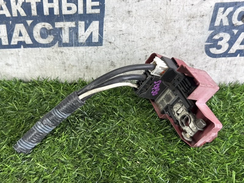 Блок предохранителей аккумулятора TOYOTA VITZ SCP90 2SZ-FE (б/у)