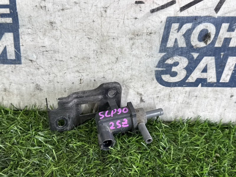 Клапан вакуумный TOYOTA VITZ SCP90 2SZ-FE (б/у)