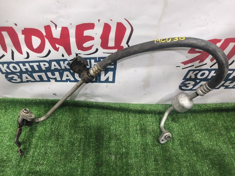 Шланг кондиционера TOYOTA HARRIER MCU30 1MZ-FE (б/у)
