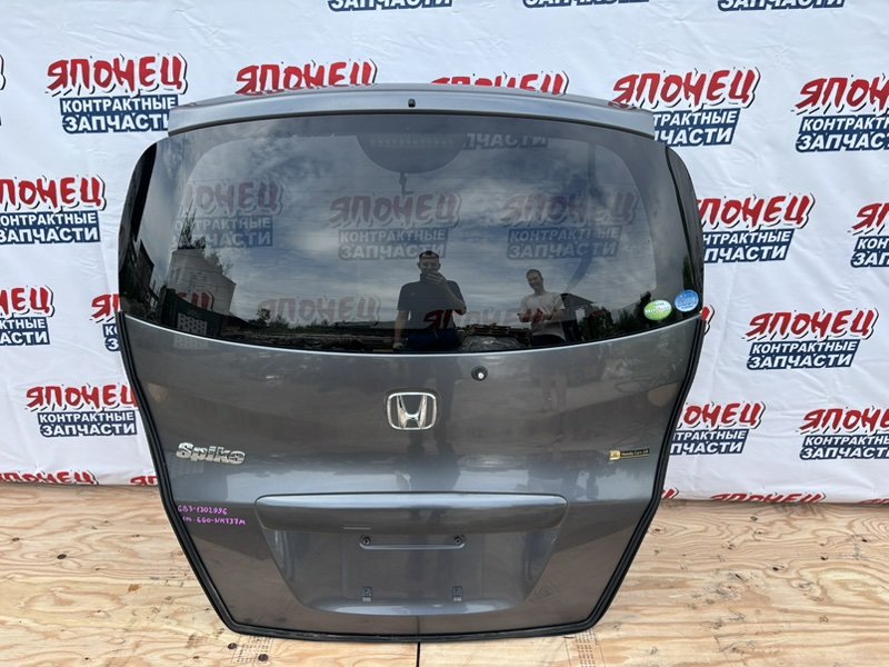 Дверь багажника HONDA FREED SPIKE GB3 L15A (б/у)