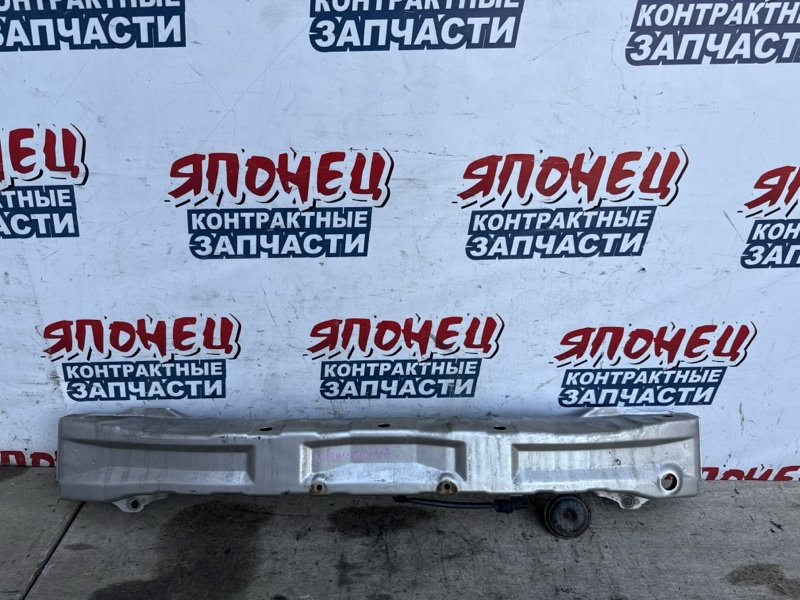 Усилитель бампера MITSUBISHI GRANDIS NA4W 4G69 2004 передний (б/у)