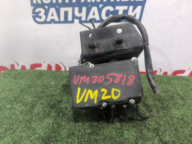 Блок abs NISSAN NV200 VM20 HR16DE (б/у)