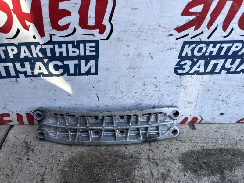 Кронштейн кпп TOYOTA MARK II GX110 1G-FE (б/у)