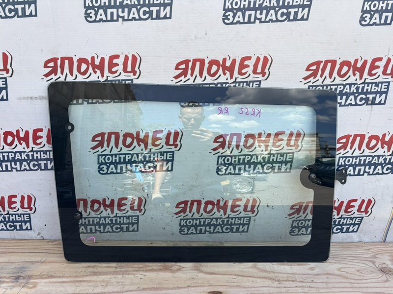 Стекло салона TOYOTA LITE ACE KR52 7K-E заднее правое (б/у)