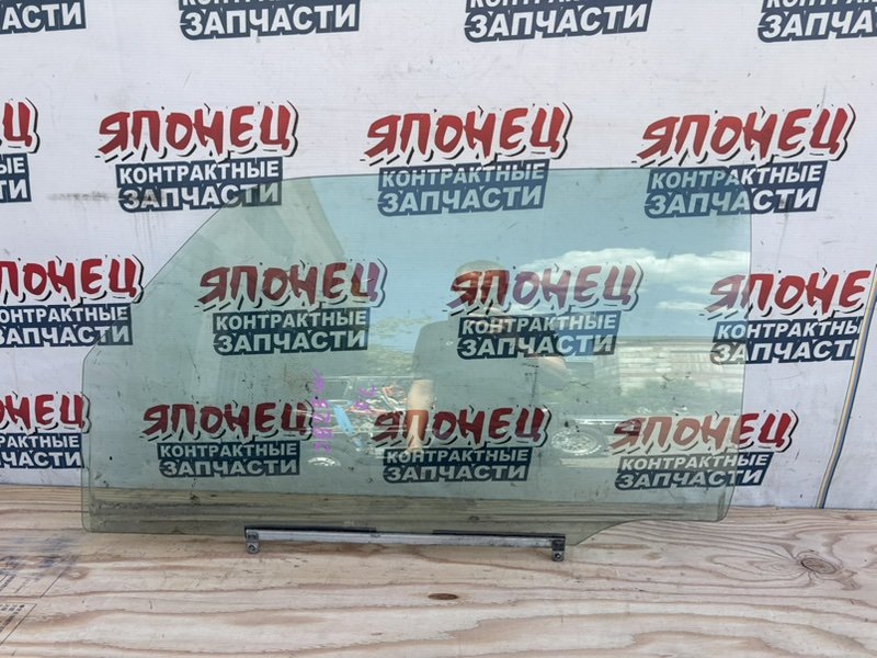 Стекло двери SUZUKI JIMNY JB23W K6A левое (б/у)