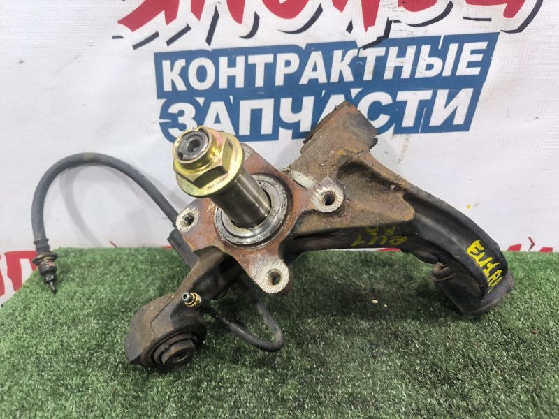 Цапфа HONDA CIVIC EU1 D15B задняя правая (б/у)