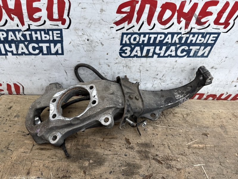 Цапфа NISSAN FUGA HY51 VQ35HR передняя правая (б/у)