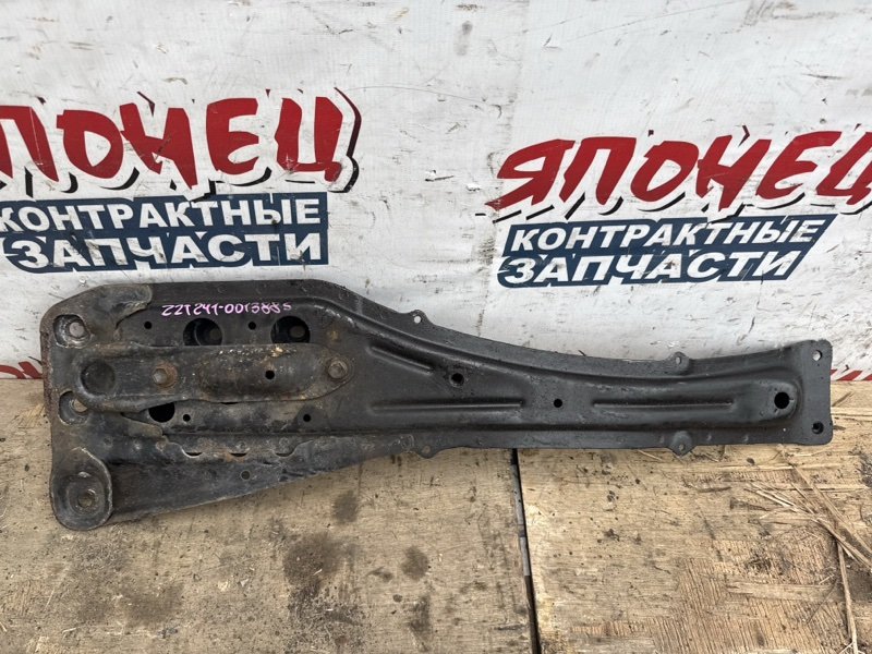 Балка продольная TOYOTA CALDINA ZZT241 1ZZ-FE передняя (б/у)
