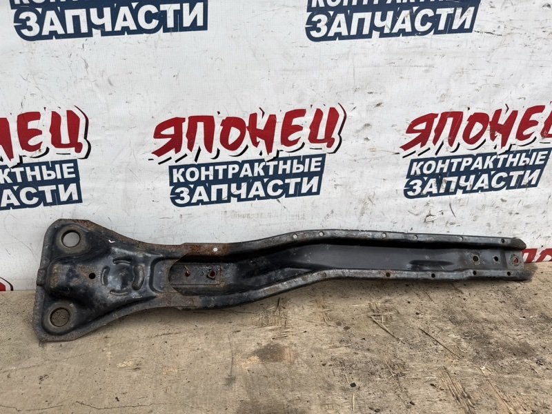 Балка продольная MITSUBISHI GRANDIS NA4W 4G69 передняя (б/у)