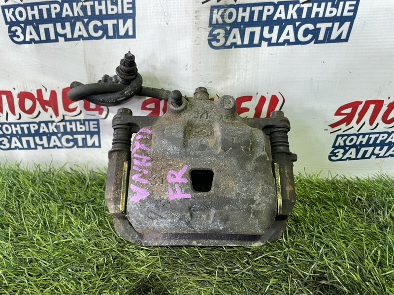 Суппорт MAZDA FAMILIA VHNY11 QG18DE передний правый (б/у)
