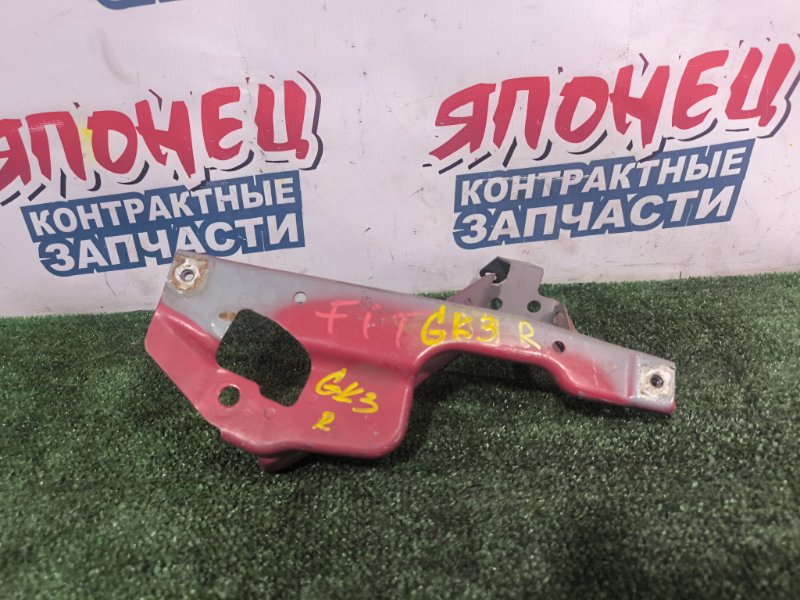 Крепление крыла HONDA FIT GK3 L13B переднее правое (б/у)