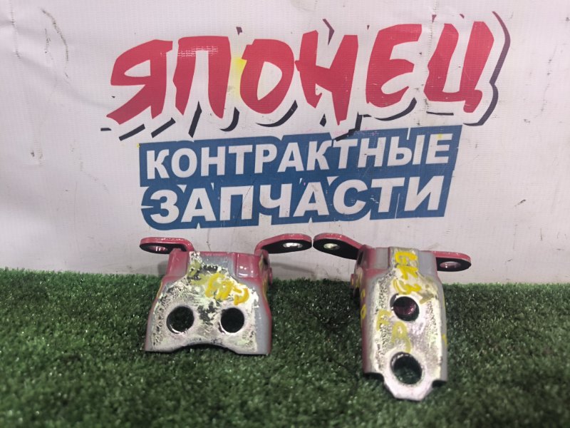 Петля двери HONDA FIT GK3 L13B передняя правая (б/у)