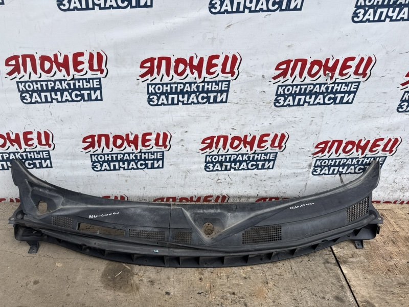 Решетка, жабо под дворники NISSAN CUBE BGZ11 CR14DE (б/у)
