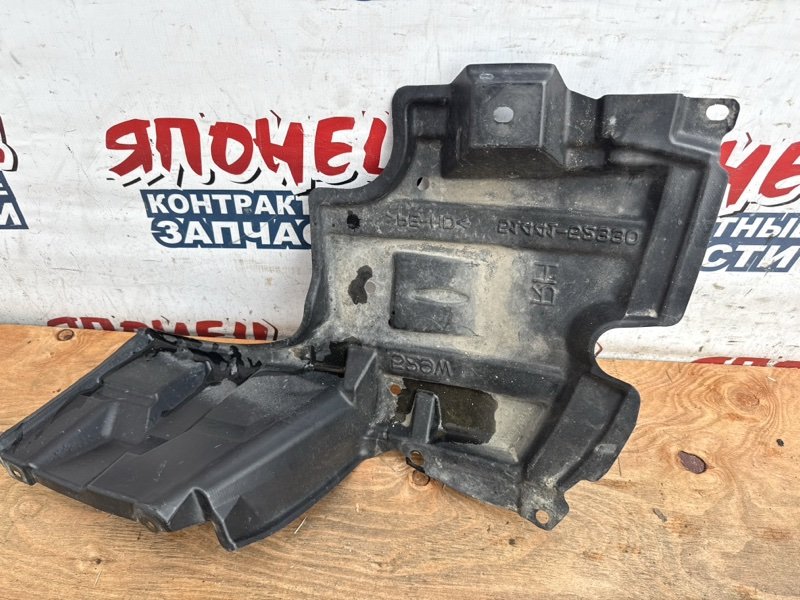 Защита двигателя TOYOTA SPADE NCP145 1NZ-FE правая (б/у)