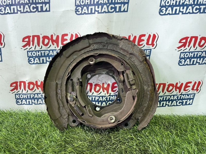 Механизм стояночного тормоза MITSUBISHI GRANDIS NA4W 4G69 задний правый (б/у)