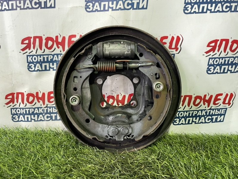Механизм стояночного тормоза TOYOTA SPADE NCP145 1NZ-FE задний правый (б/у)