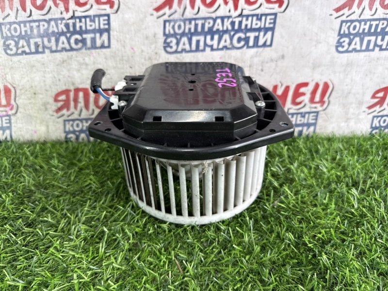 Мотор печки NISSAN ELGRAND TE52 QR25DE (б/у)