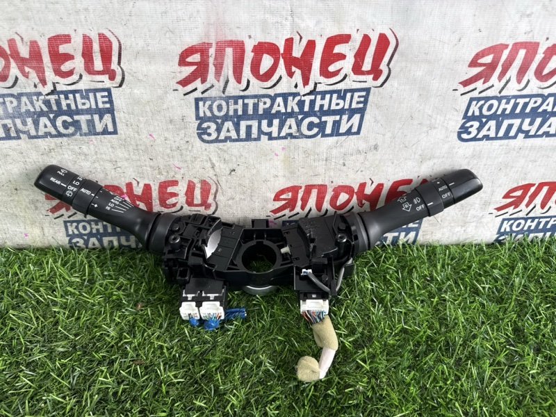 Блок подрулевых переключателей SUBARU LEVORG VM4 FB16E (б/у)