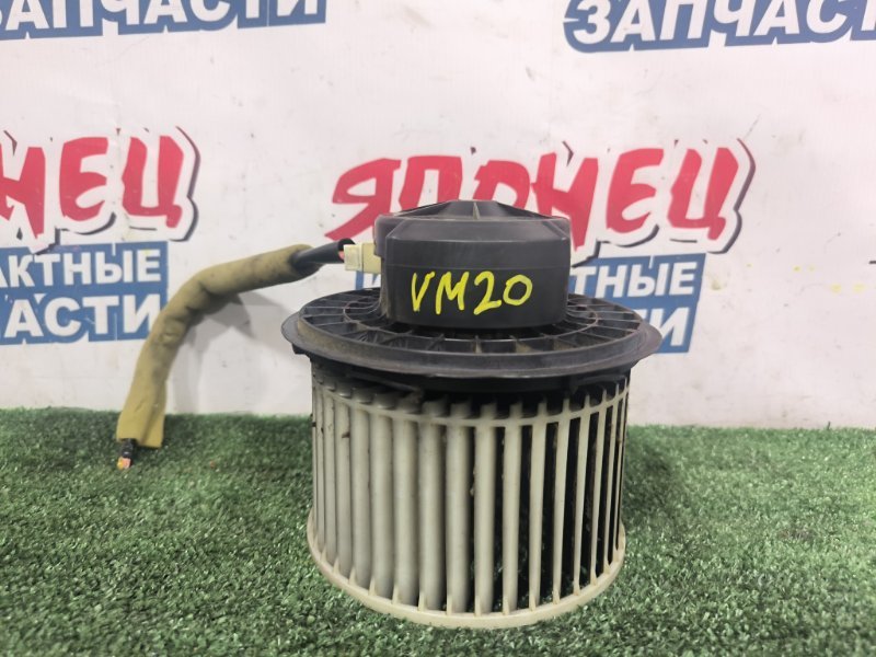 Мотор печки NISSAN VANETTE VM20 HR16DE (б/у)