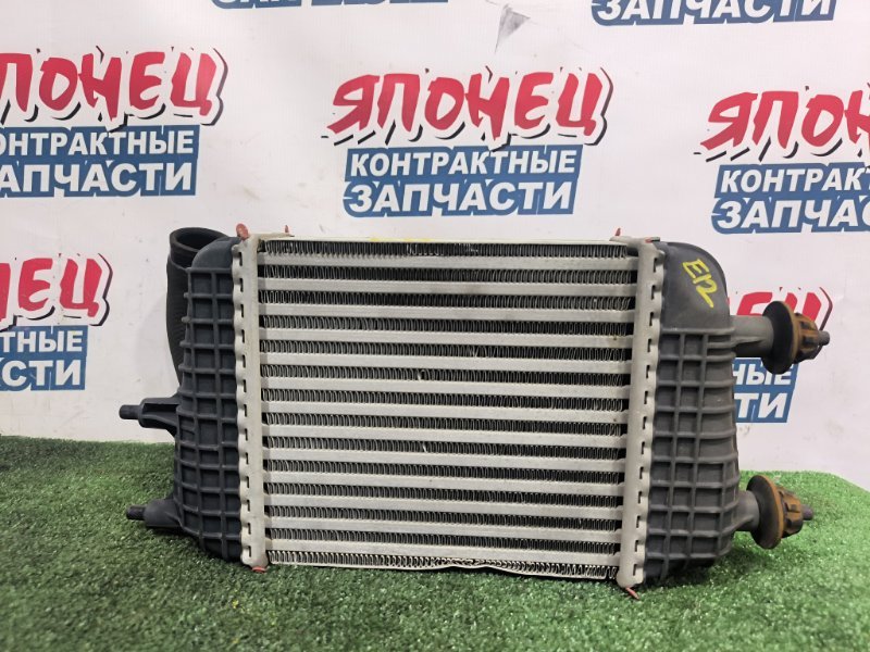 Интеркулер NISSAN NOTE E12 HR12DDR (б/у)