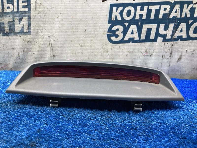 Стоп-сигнал в салоне TOYOTA CROWN JZS157 2JZ-GE (б/у)