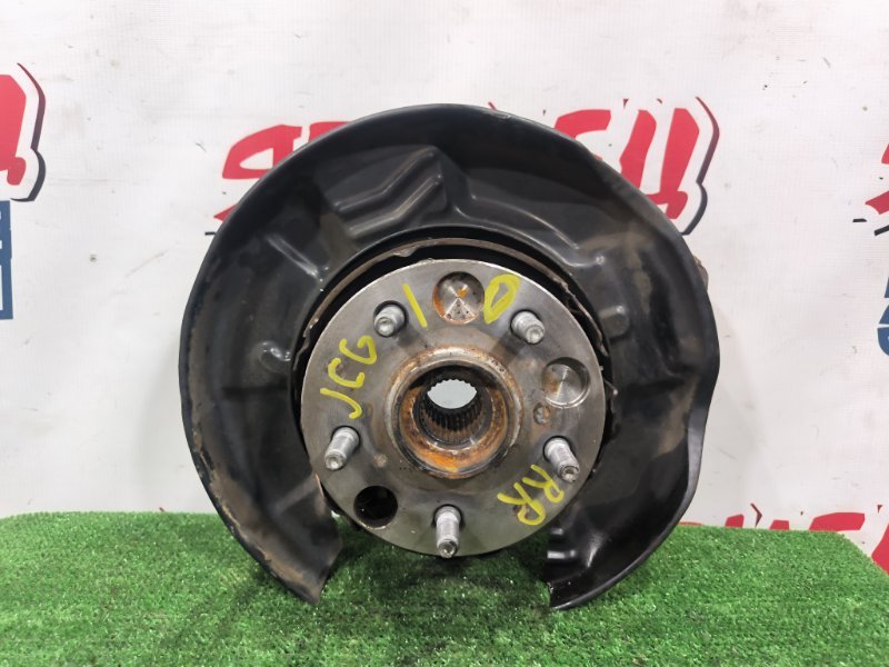 Ступица TOYOTA PROGRES JCG10 1JZ-GE задняя правая (б/у)