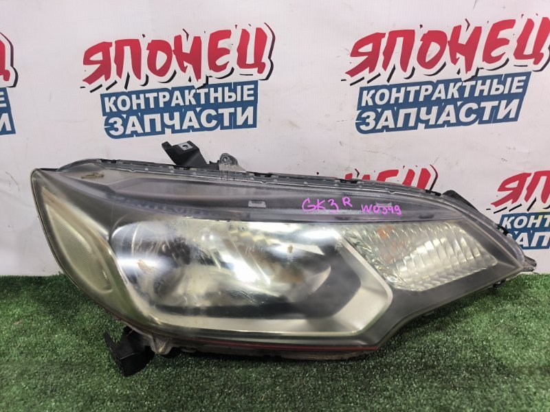 Фара HONDA FIT GK3 L13B передняя правая (б/у)