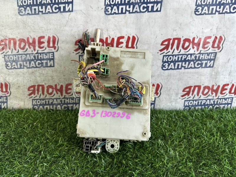 Блок предохранителей салона HONDA FREED GB3 L15A (б/у)