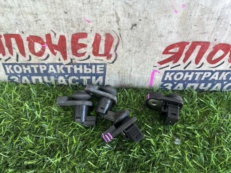 КОНЦЕВИК ДВЕРИ MAZDA FAMILIA VHNY11 QG18DE (б/у)