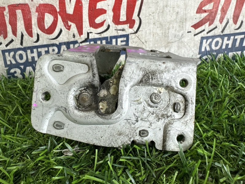Замок двери HONDA STEPWGN RF2 B20B задний левый (б/у)