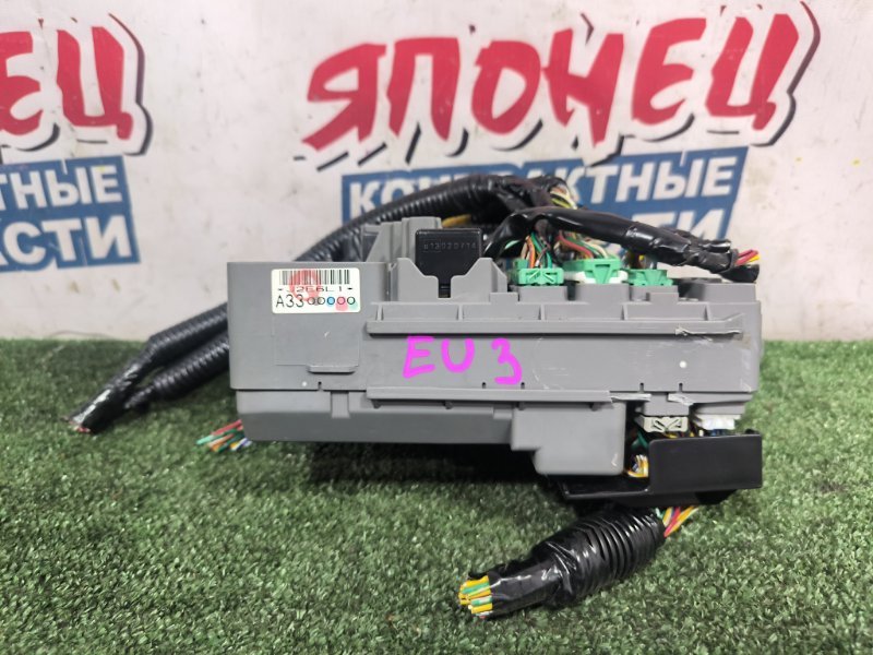Блок предохранителей салона HONDA CIVIC EU3 D17A (б/у)