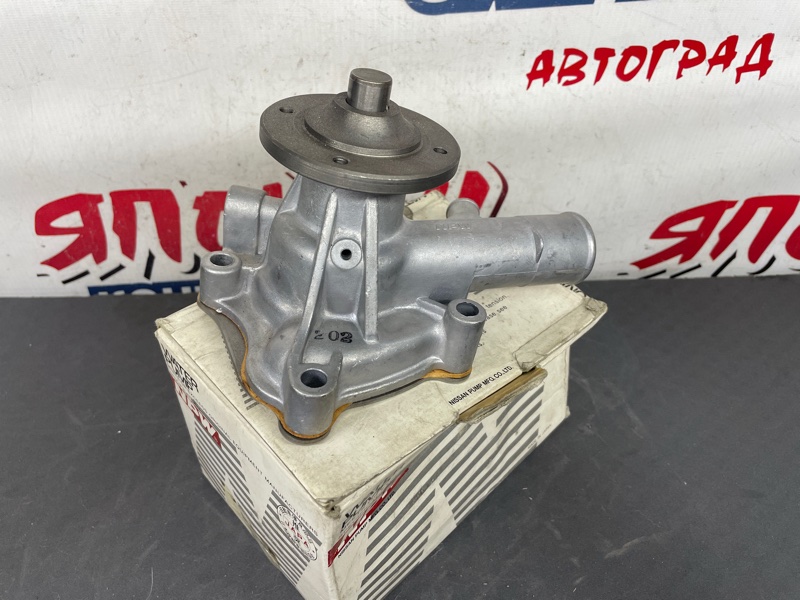 Помпа TOYOTA LITE ACE KM10 3K