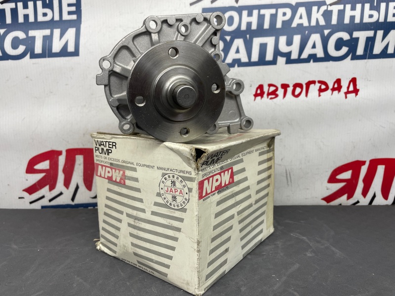 Помпа TOYOTA CROWN MS135 7M-GE